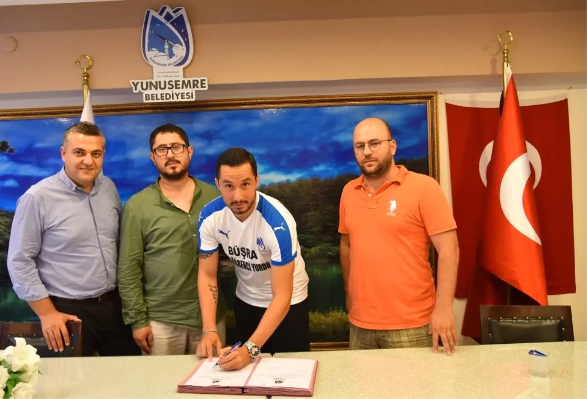 Yunusemre Belediyespor\'dan Sol Bek Transferi