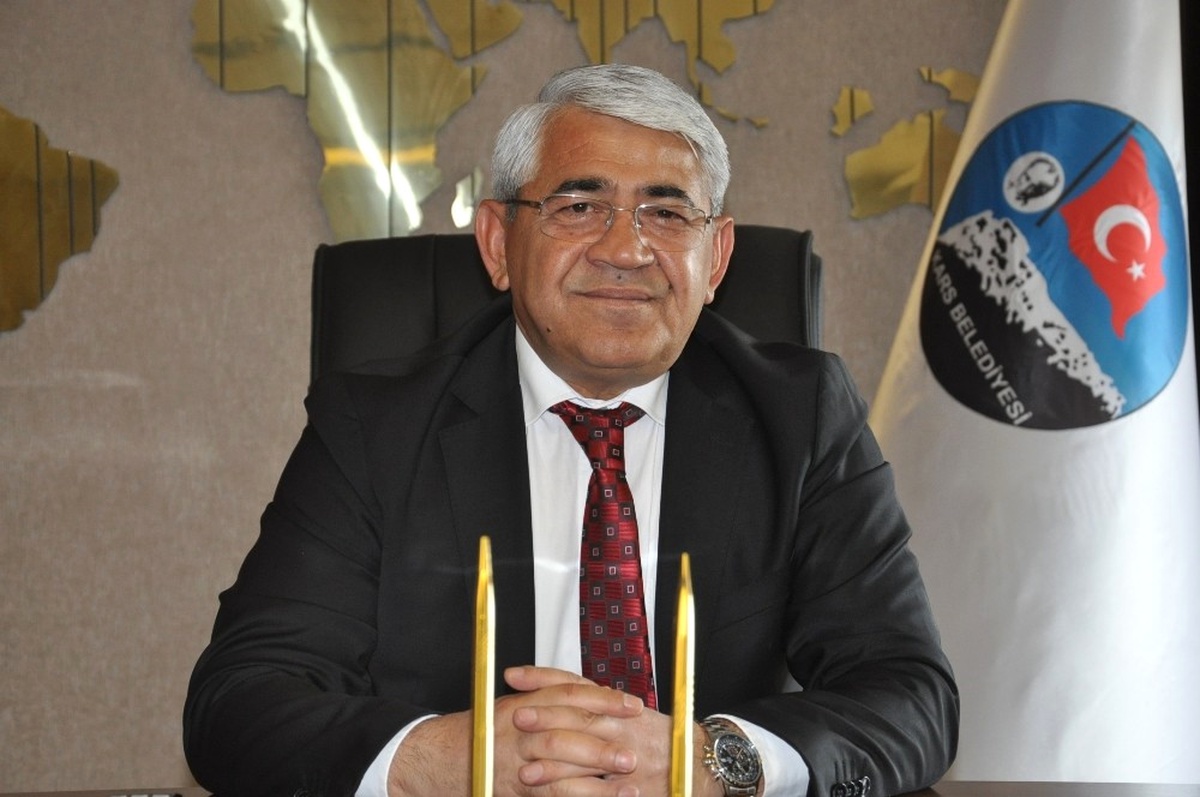 Başkan Karaçanta, "Olimpik Yüzme Havuzu\'nun Yolu Yapılacak"