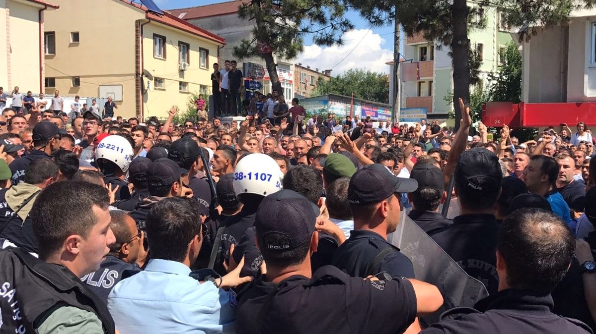 Başsavcılıktan Hamile Kadın ve Oğlunun Öldürülmesiyle Ilgili Açıklama