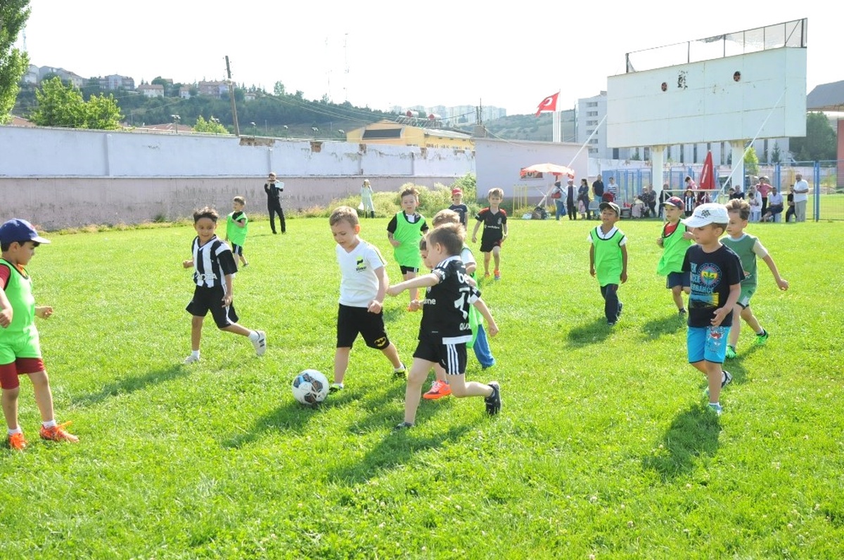 Bozüyük Belediyesi Yaz Spor Okulları Başladı