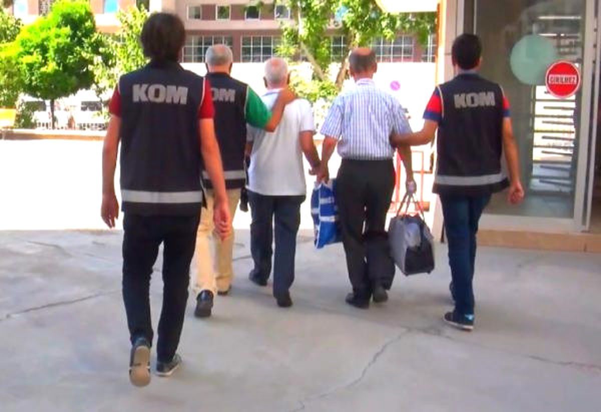 Gaziantep\'te Fetö Operasyonuna Tutuklama