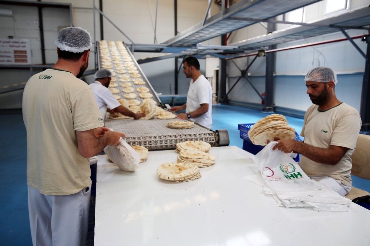 İhh Suriye\'ye 6 Ayda 200 Milyon Ekmek Gönderdi