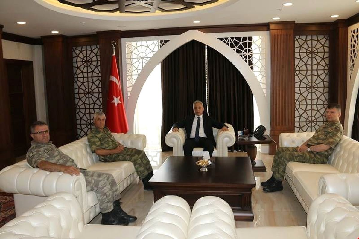 Korgeneral Çetin Hakkari\'de