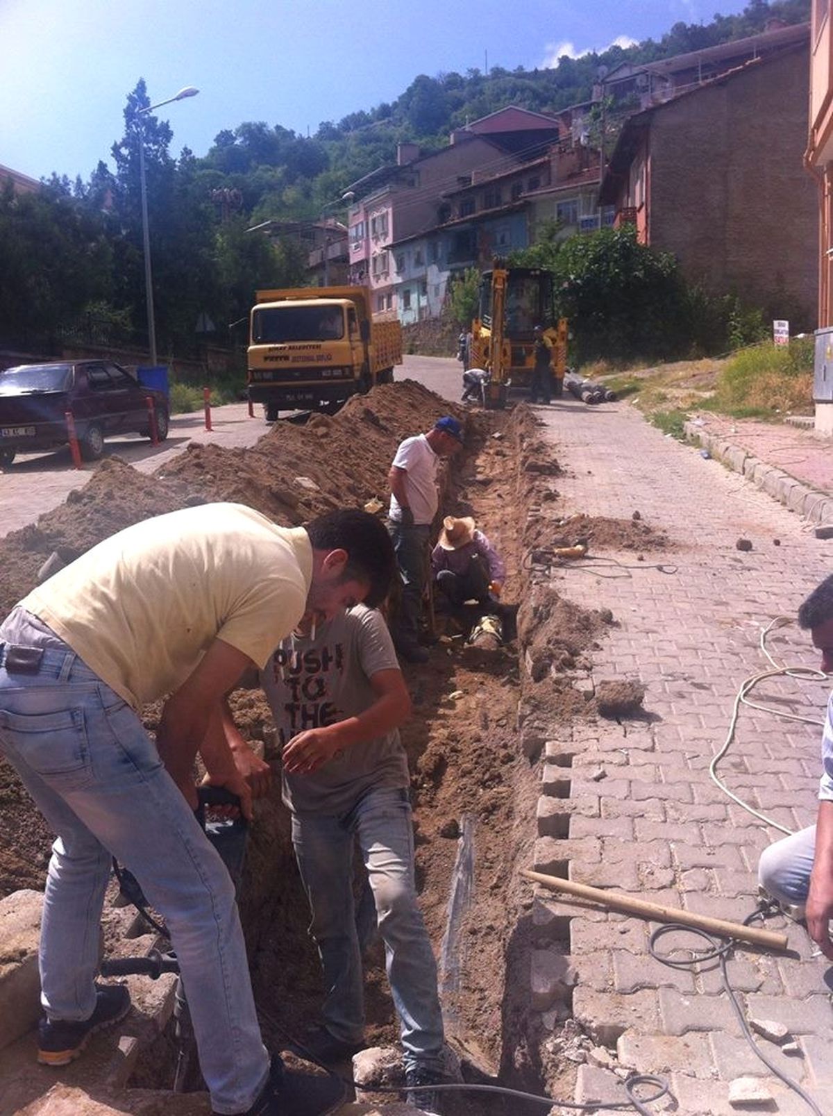 Simav\'da Jeotermal Hat Yenilemesi