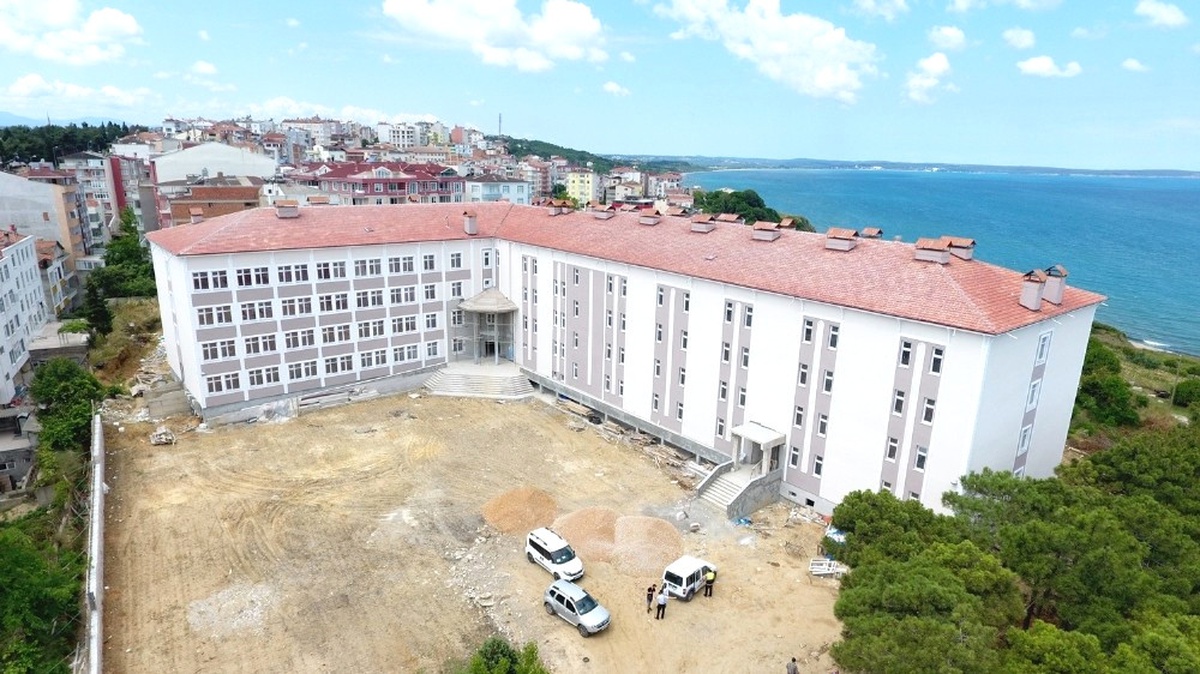 Sinop İmam Hatip Lisesi İnşaatında Sona Gelindi