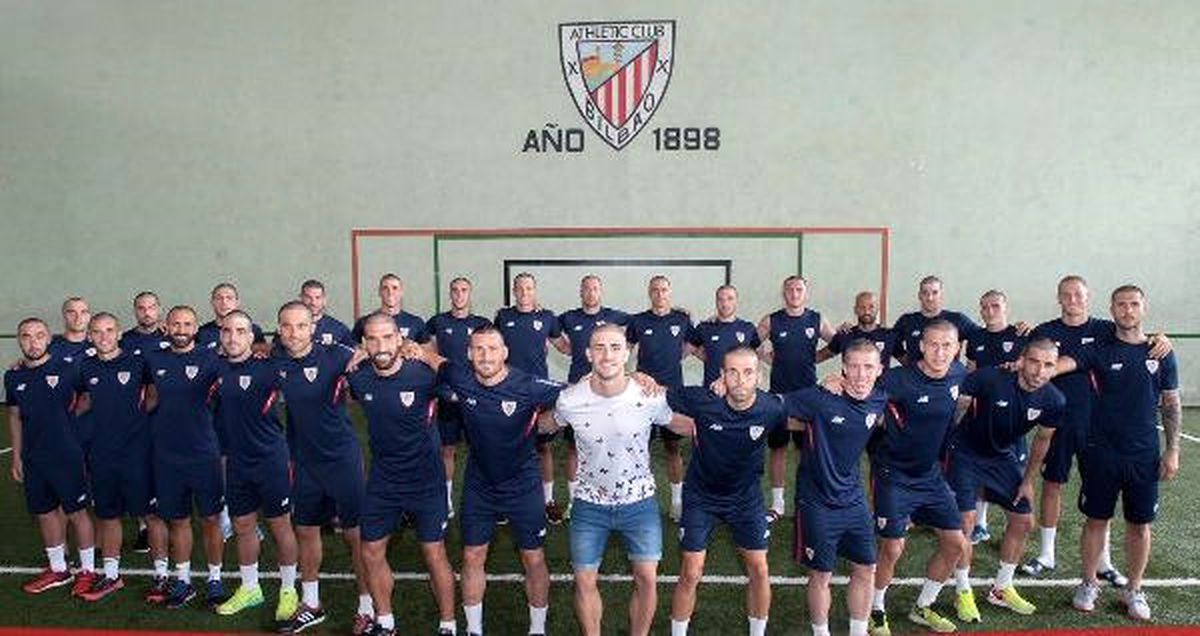 Takım Arkadaşlarından Alvarez\'e Destek