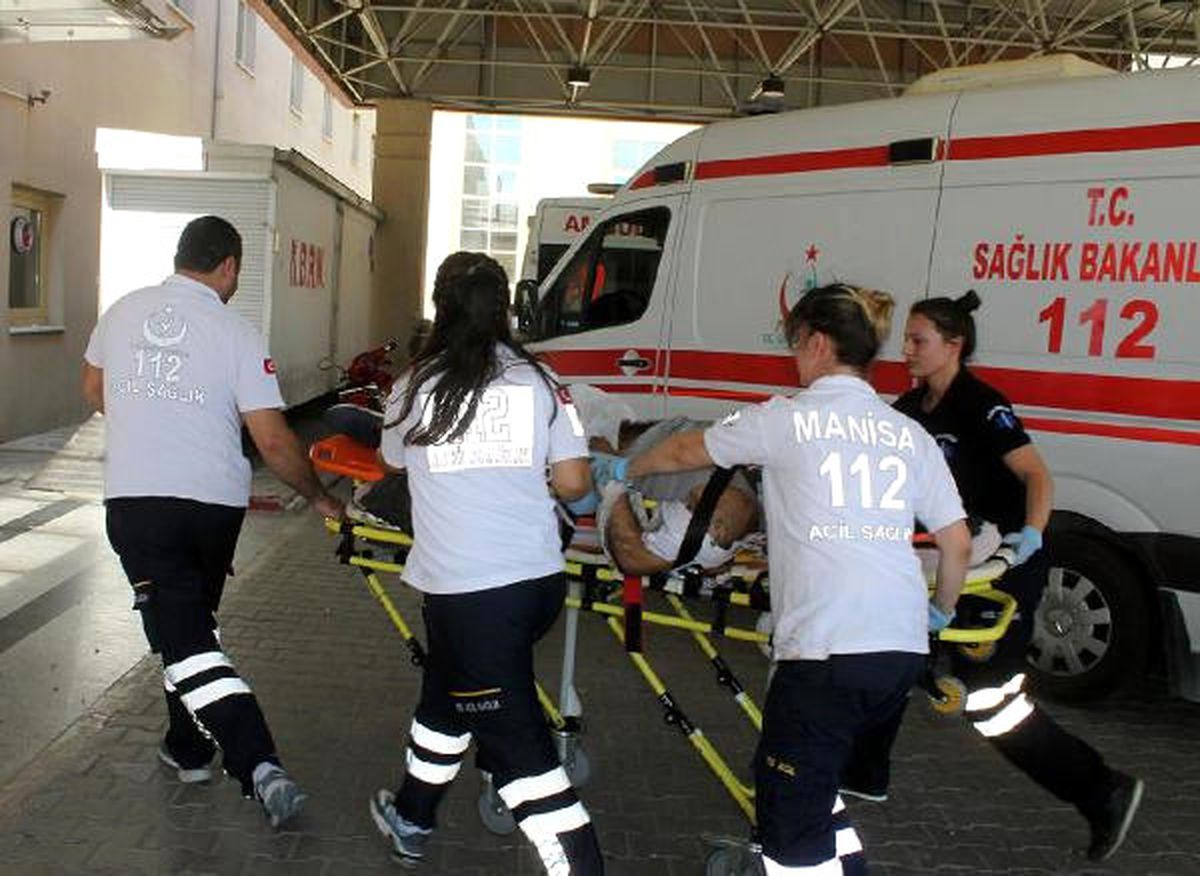 Trenin Altında Bacağı Koptu, Hastanede Öldü