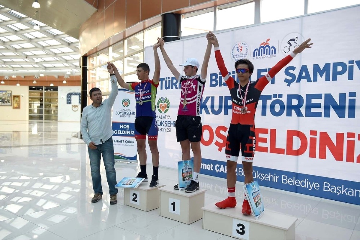 Türkiye Bisiklet Şampiyonası Malatya 4. Etabı Tamamlandı