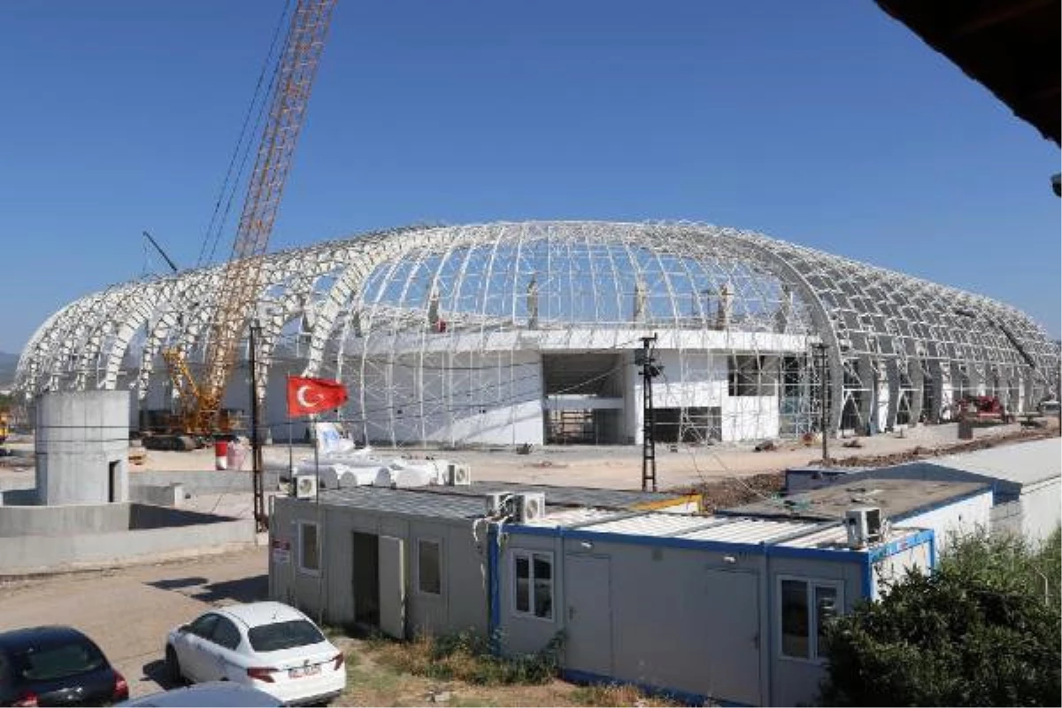Akhisar Stadyumu\'na Spor Toto\'dan Ziyareti