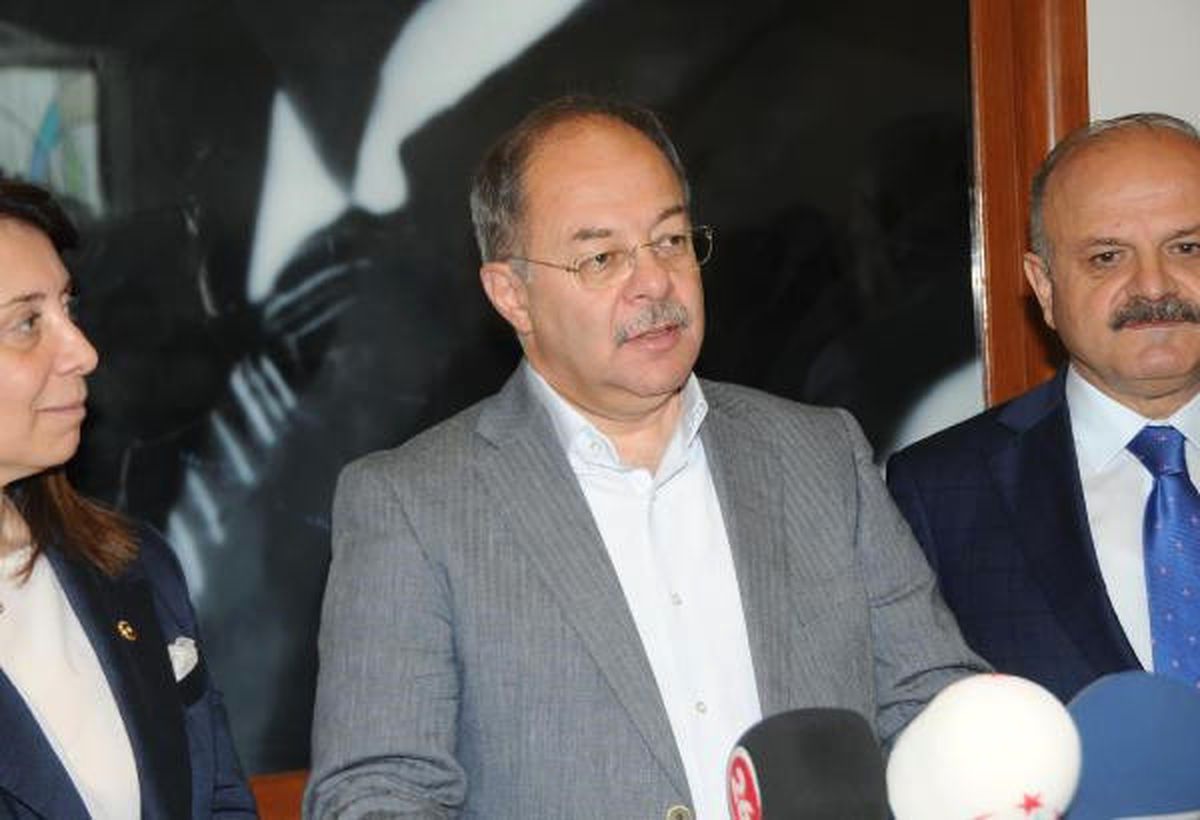 Bakan Akdağ: Sağlıkta, Süper Ligin Şampiyonluğuna Oynayan Bir Takım Olacağız