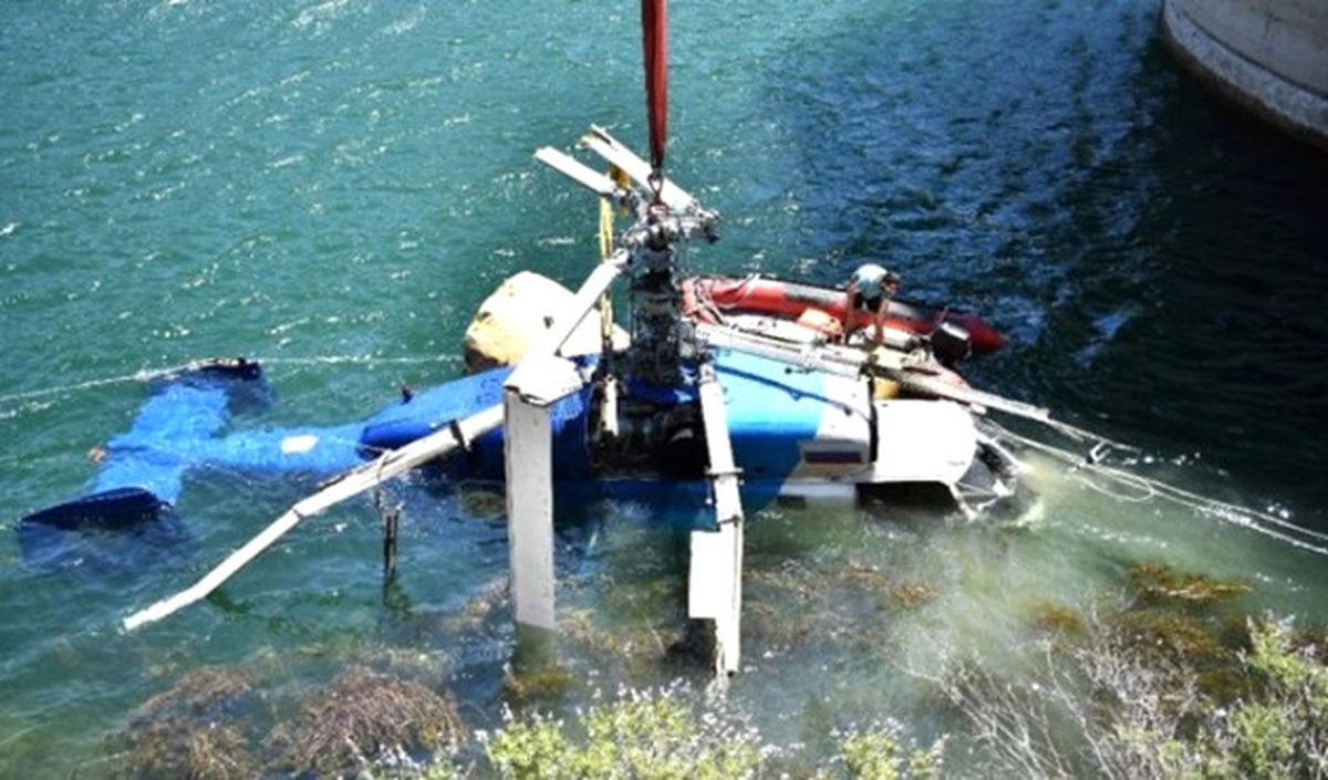 Baraja Düşen Helikopter Çıkarıldı