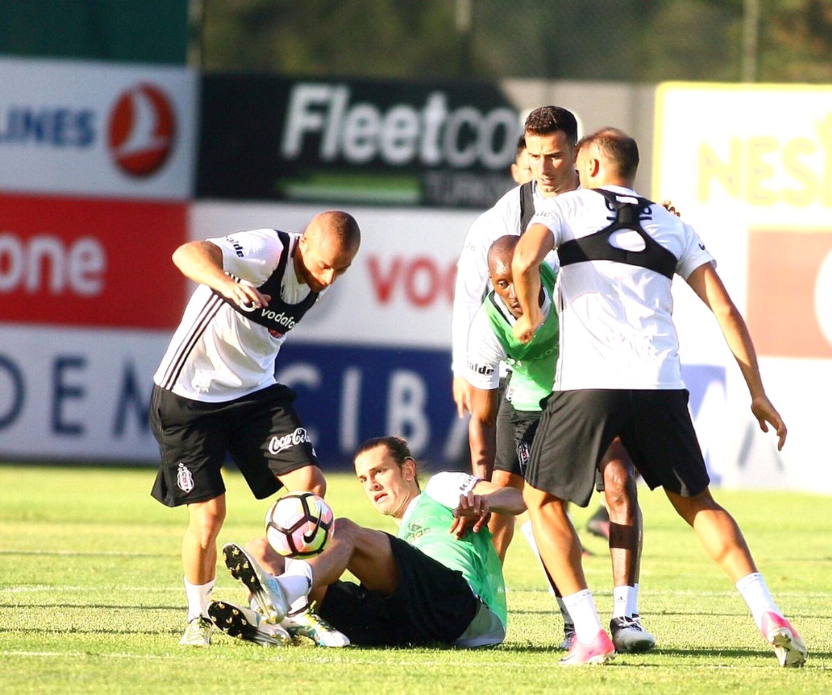 Beşiktaş\'ta Yeni Sezon Hazırlıkları Sürüyor