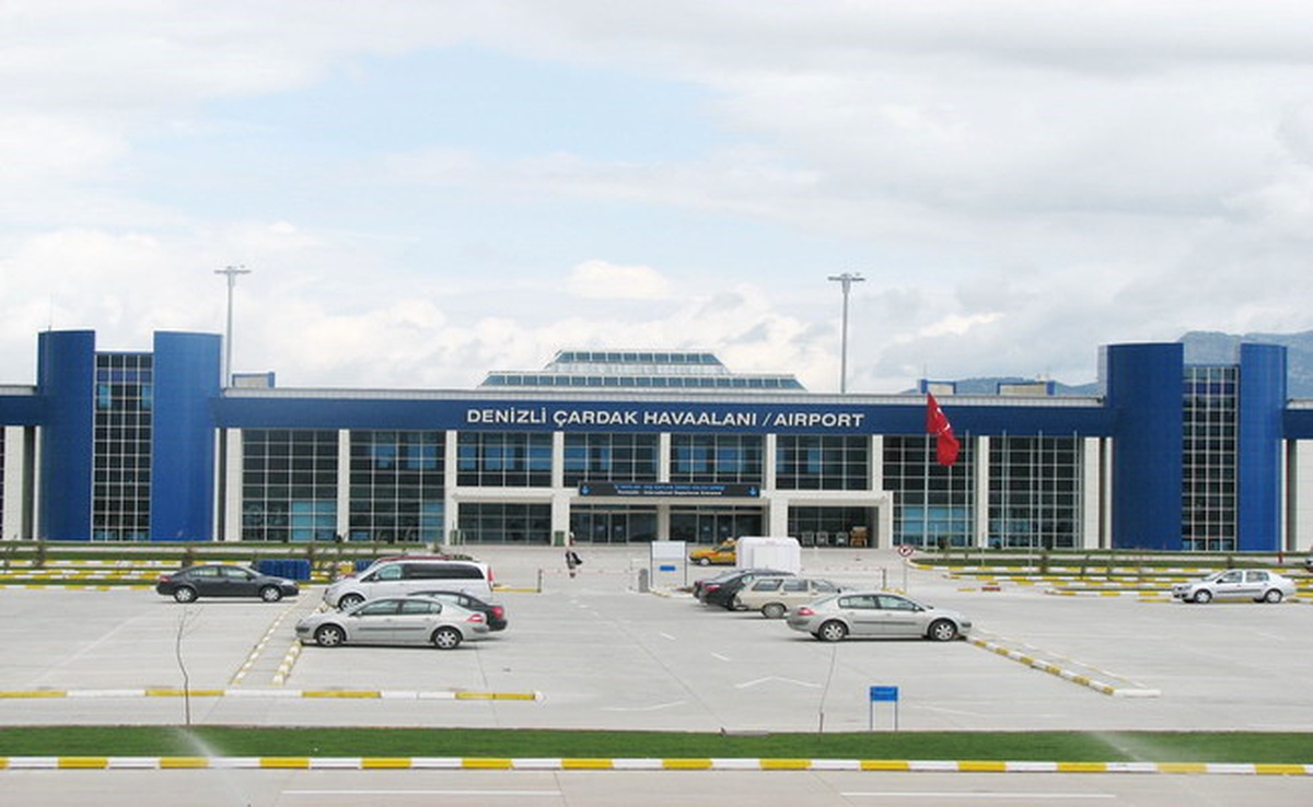 Çardak Havalimanından 64 Bin 751 Kişi Seyahat Etti