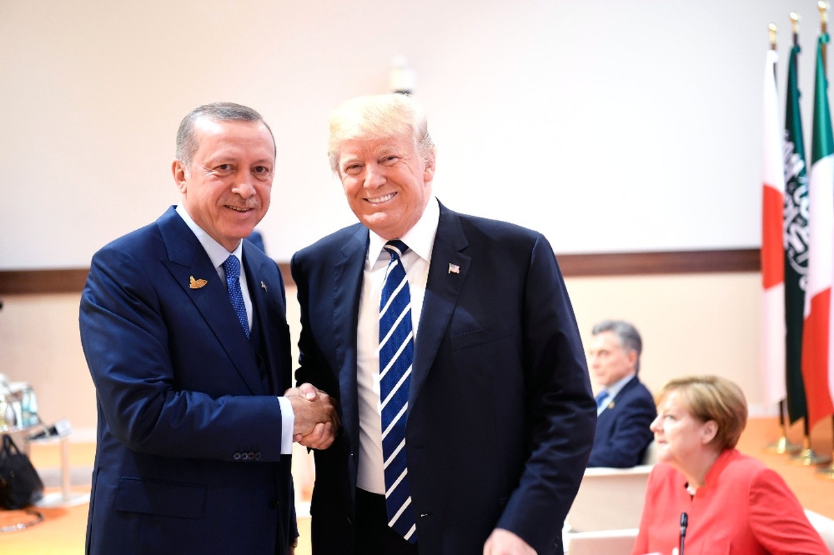 Cumhurbaşkanı Erdoğan Trump Ile Bir Araya Geldi