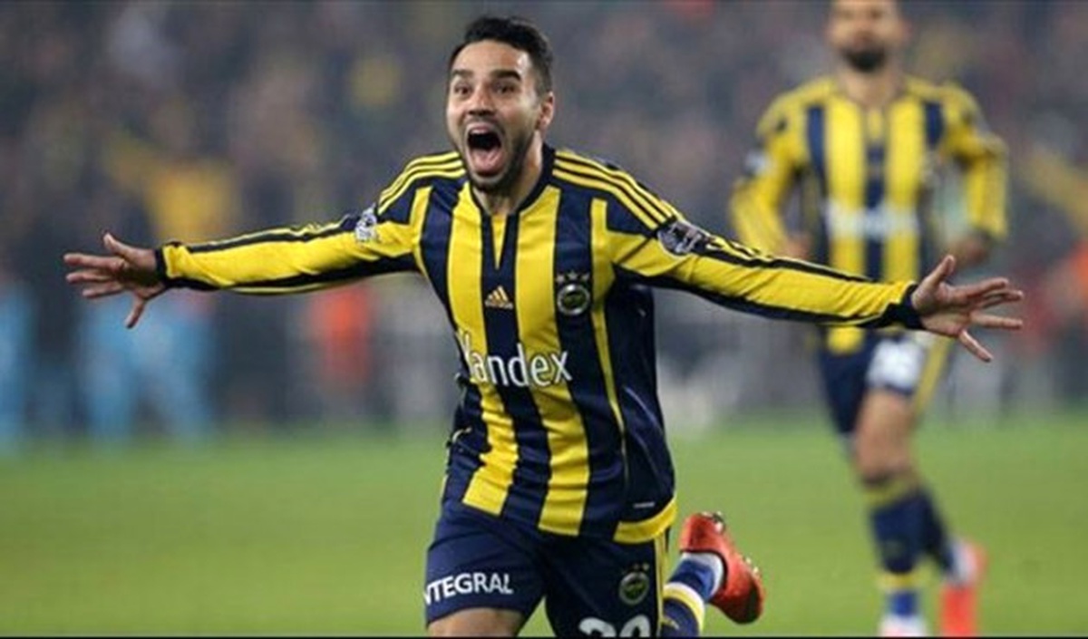 Fenerbahçe\'de Volkan Şen\'in Sözleşmesi Feshedildi