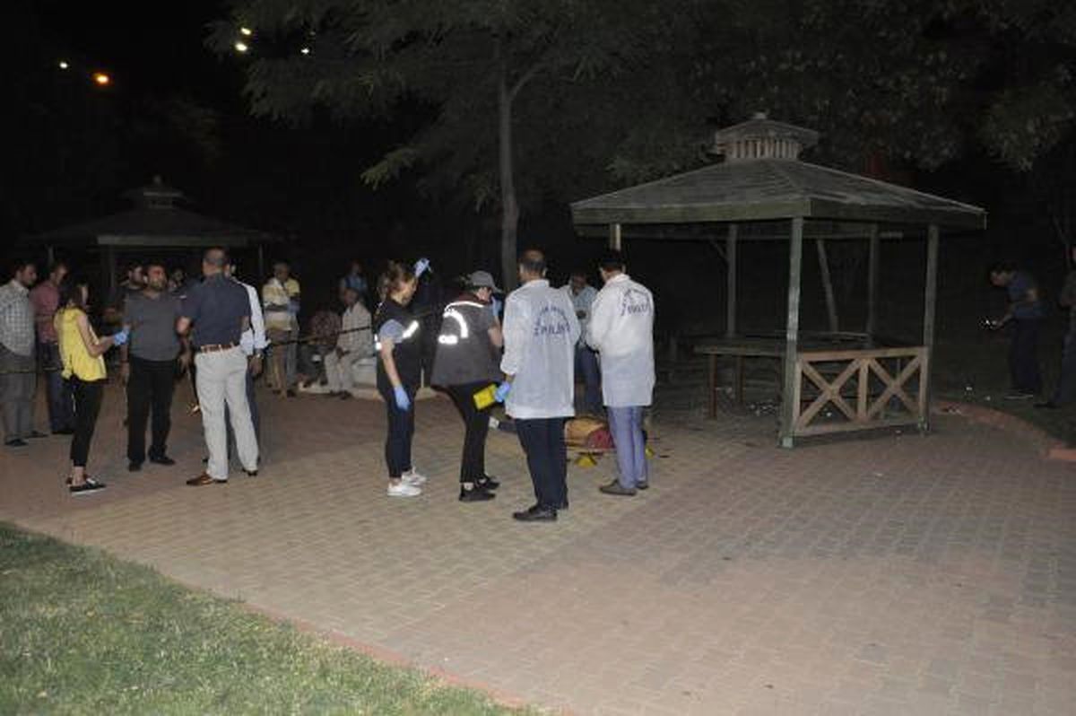 Gaziantep\'te Silahlı Kavga: 1 Ölü, 1 Yaralı