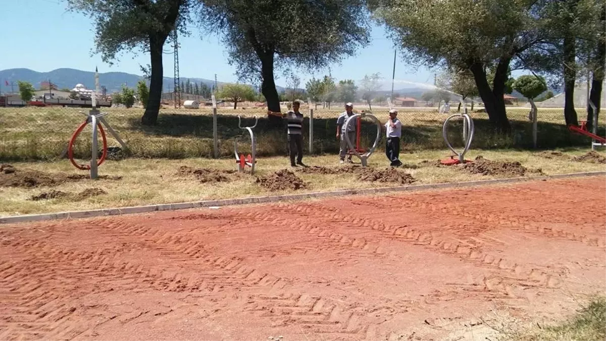 Hisarcık İlçe Stadına Açık Alan Spor Aletleri