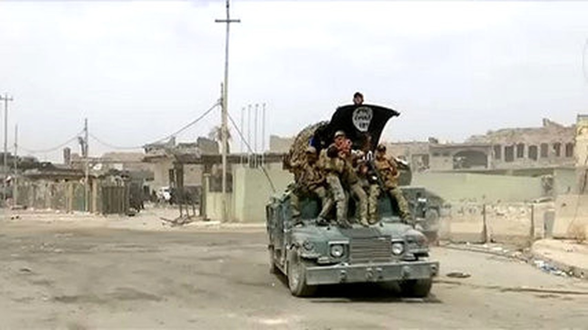 Irak Ordusu Musul\'da Zaferini İlan Etmeye Hazırlanıyor