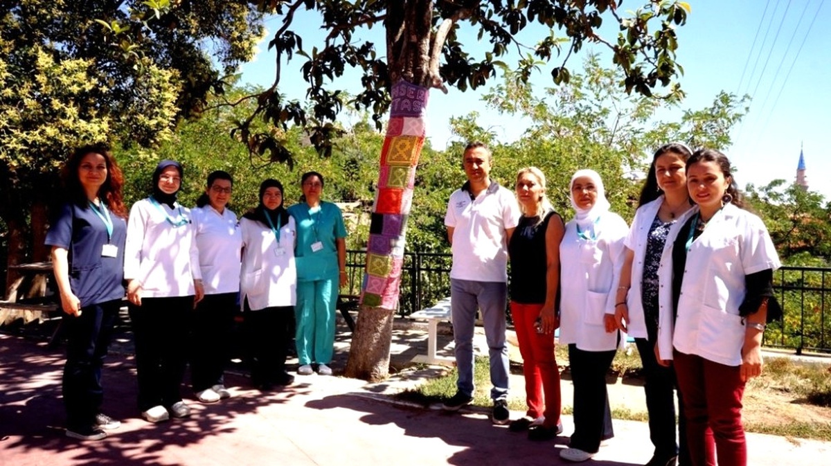 Kanser Haftası Farkındalığı Örgüleri Kalıcı Oldu