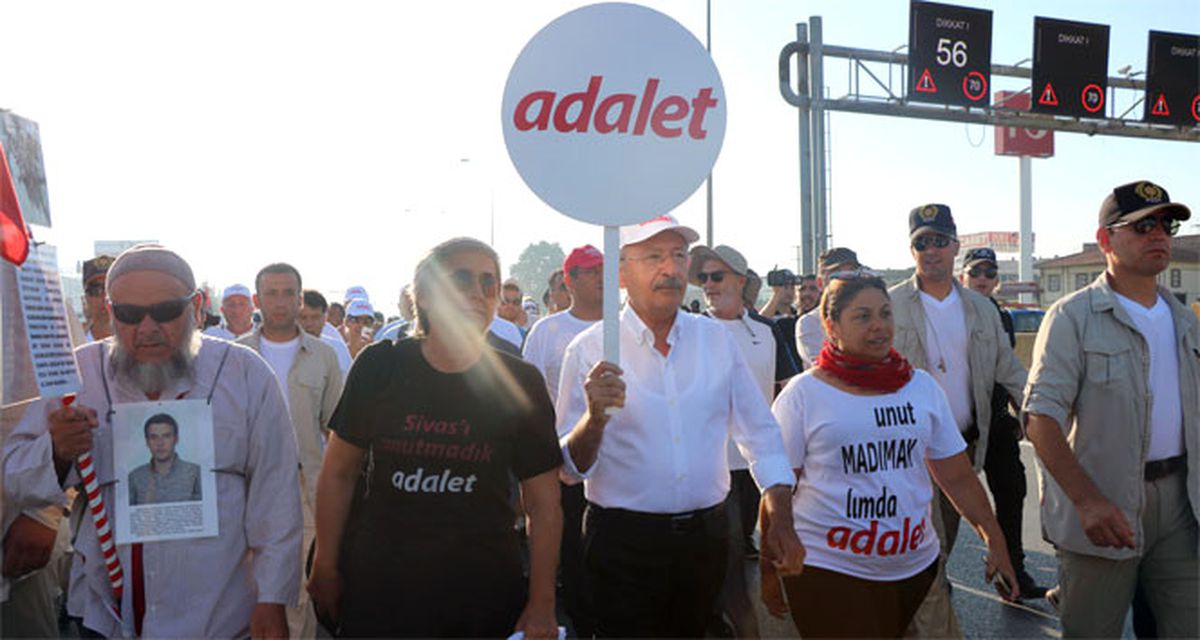 Kılıçdaroğlu, "Adalet Yürüyüşü"Ne Pendik\'te Mola Verdi