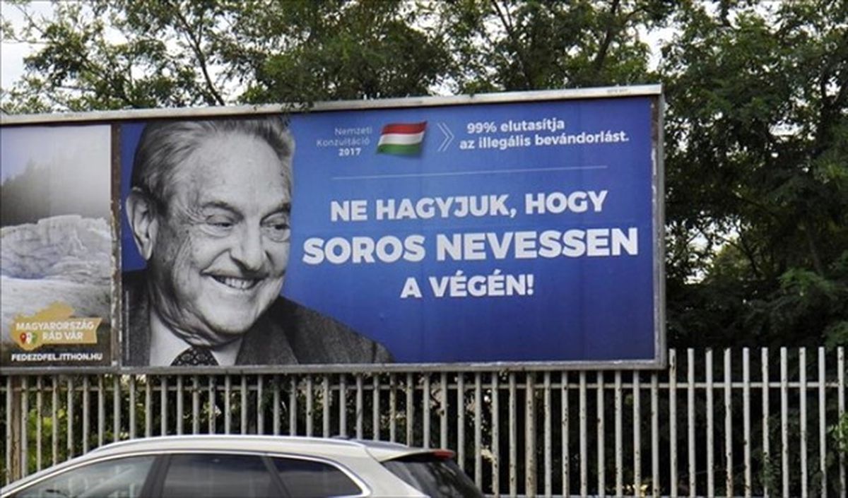 Macaristan\'da Soros Afişli Hükümet Kampanyası