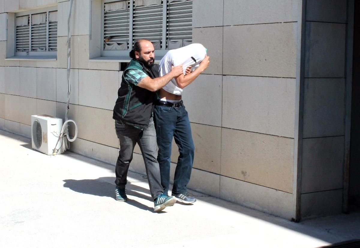 Mersin\'deki Uyuşturucu Operasyonunda 4 Tutuklama