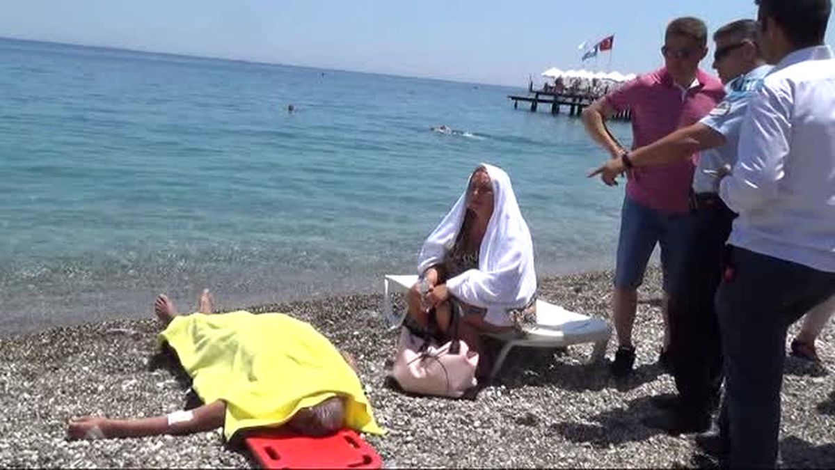 Rus Turist Denizde Yaşamını Yitirdi