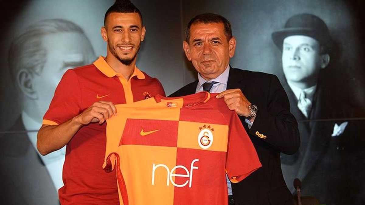 Sneijder\'in Forması Belhanda\'nın