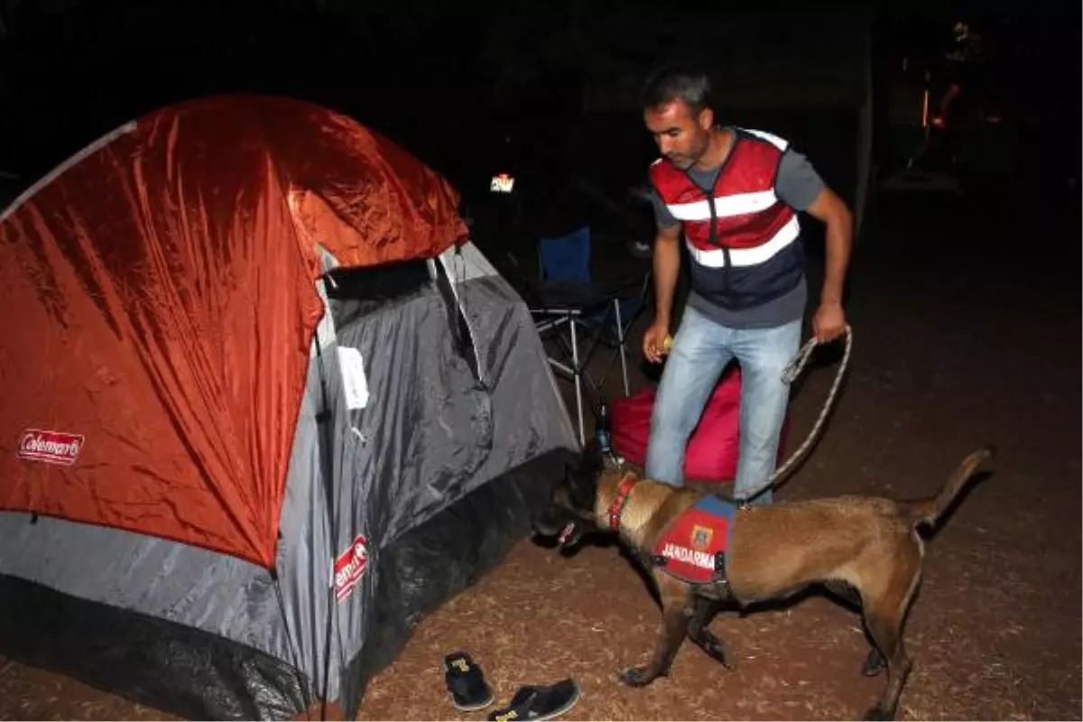 Tatil Cenneti Koyda Uyuşturucuya Karşı Jandarma Denetimi