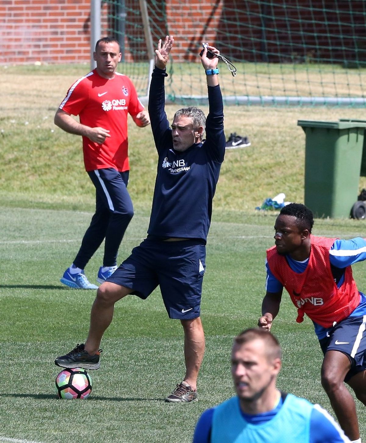 Trabzonspor\'dan Macaristan\'da Neşeli Antrenman