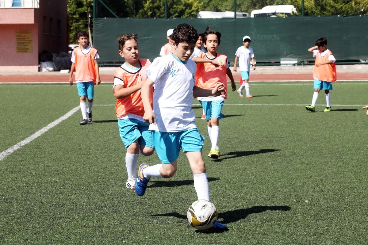 Yenimahalle\'nin Yaz Spor Okulları Açıldı