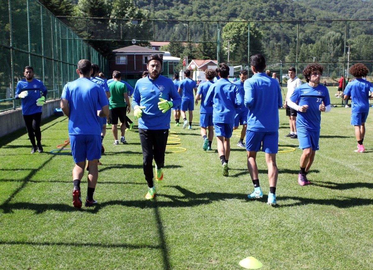 Adana Demirspor, Bolu\'da Çalışmalarını Sürdürüyor