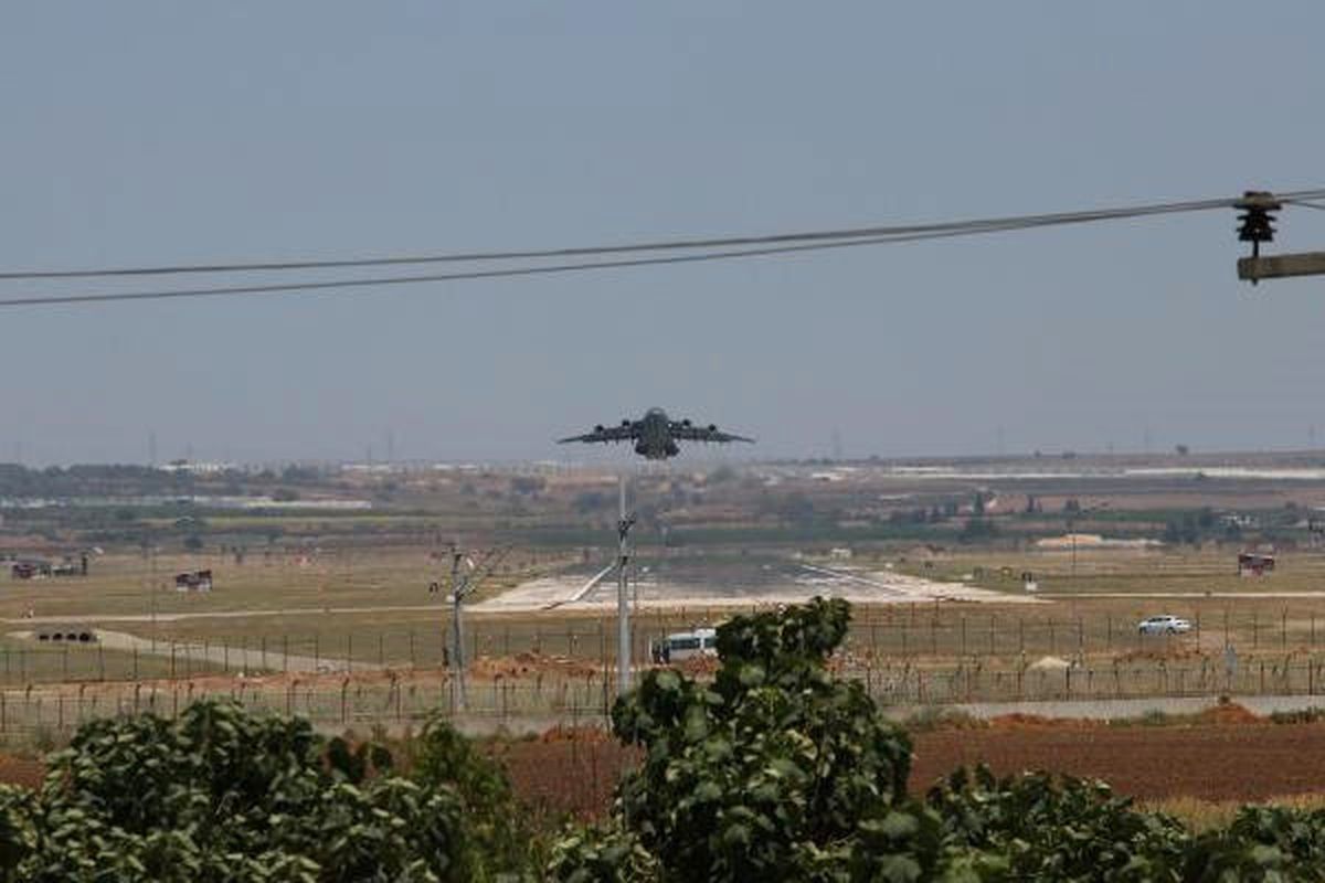 Almanların İncirlik\'ten Çekilmesi Başladı