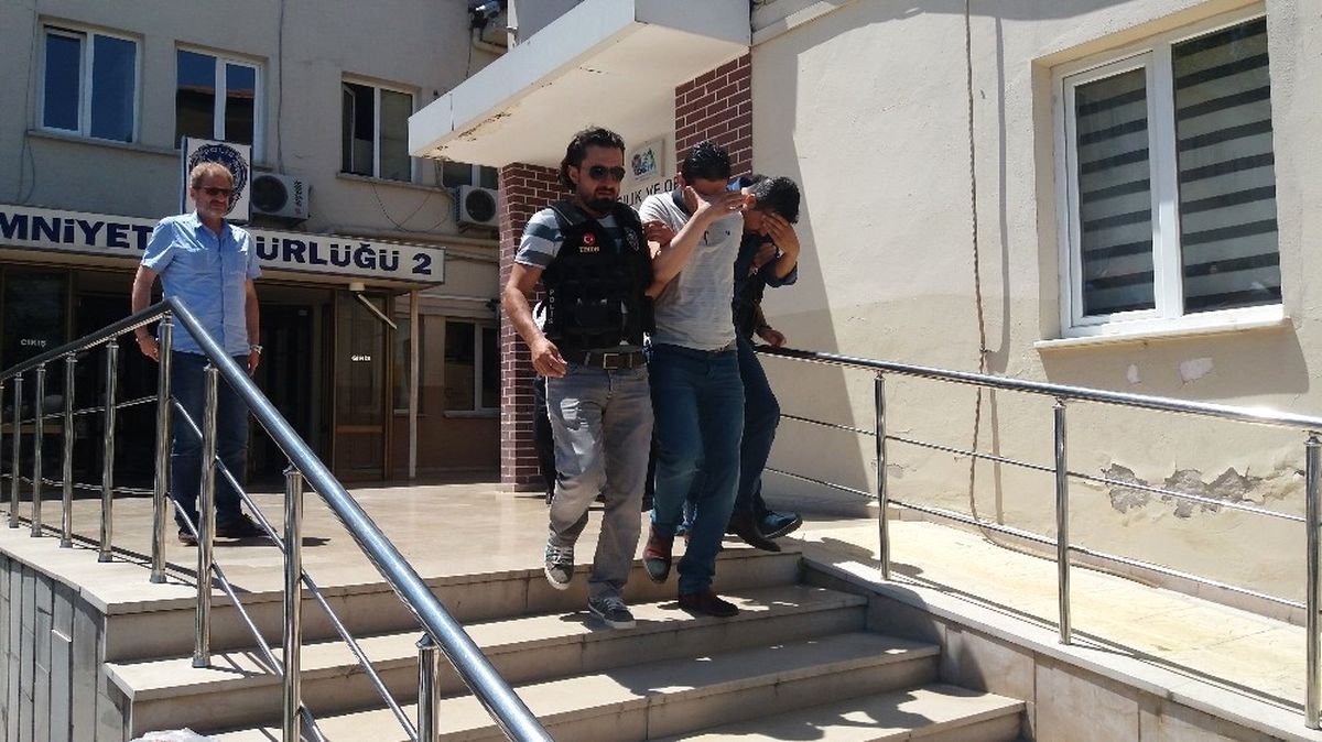 Bursa\'da Saniye Saniye Uyuşturucu Operasyonu