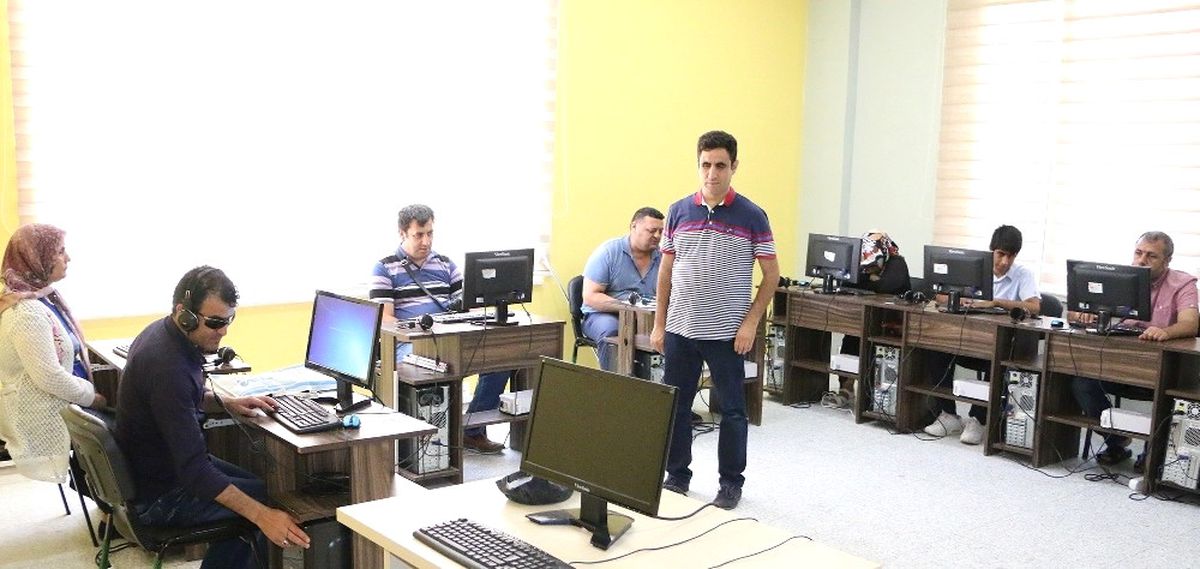 Büyükşehir\'den Görme Engellilere Bilgisayar Kursu