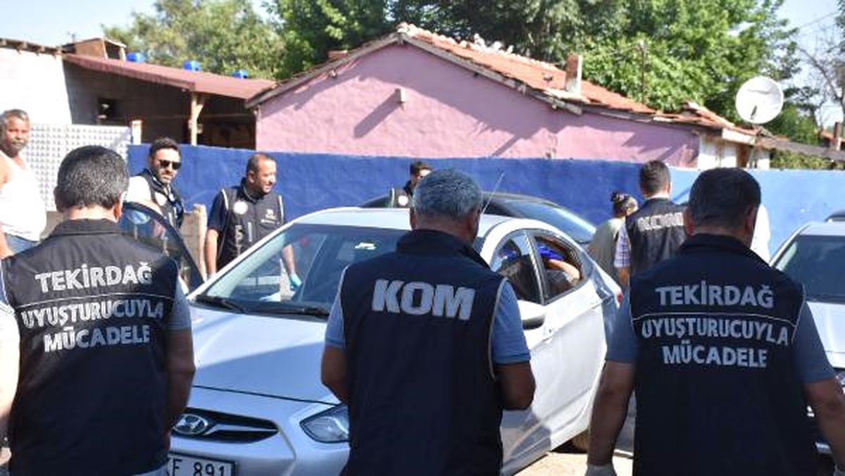 Çorlu\'da Uyuşturucu Operasyonu: 2 Gözaltı
