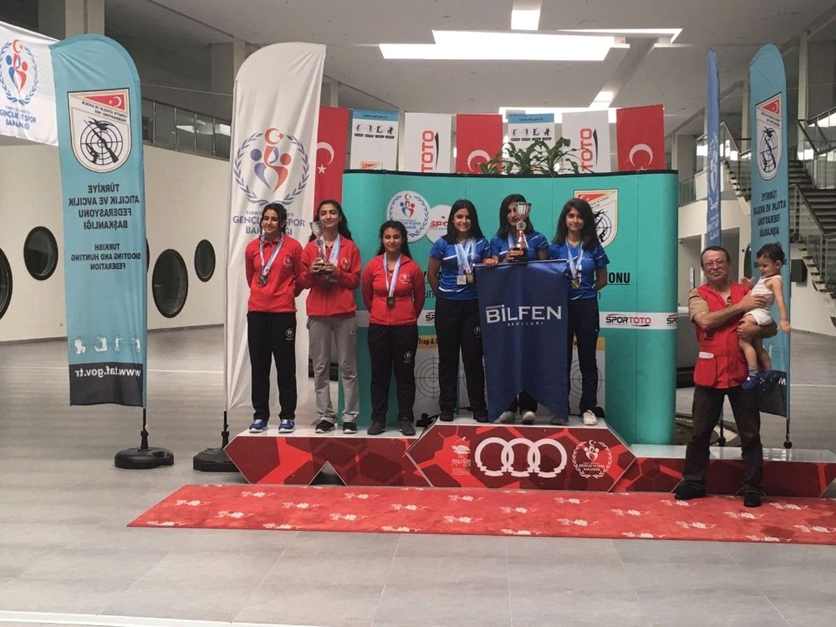 Diyarbakır Bilfen Okulları Atıcılık Takımı Şampiyon Oldu