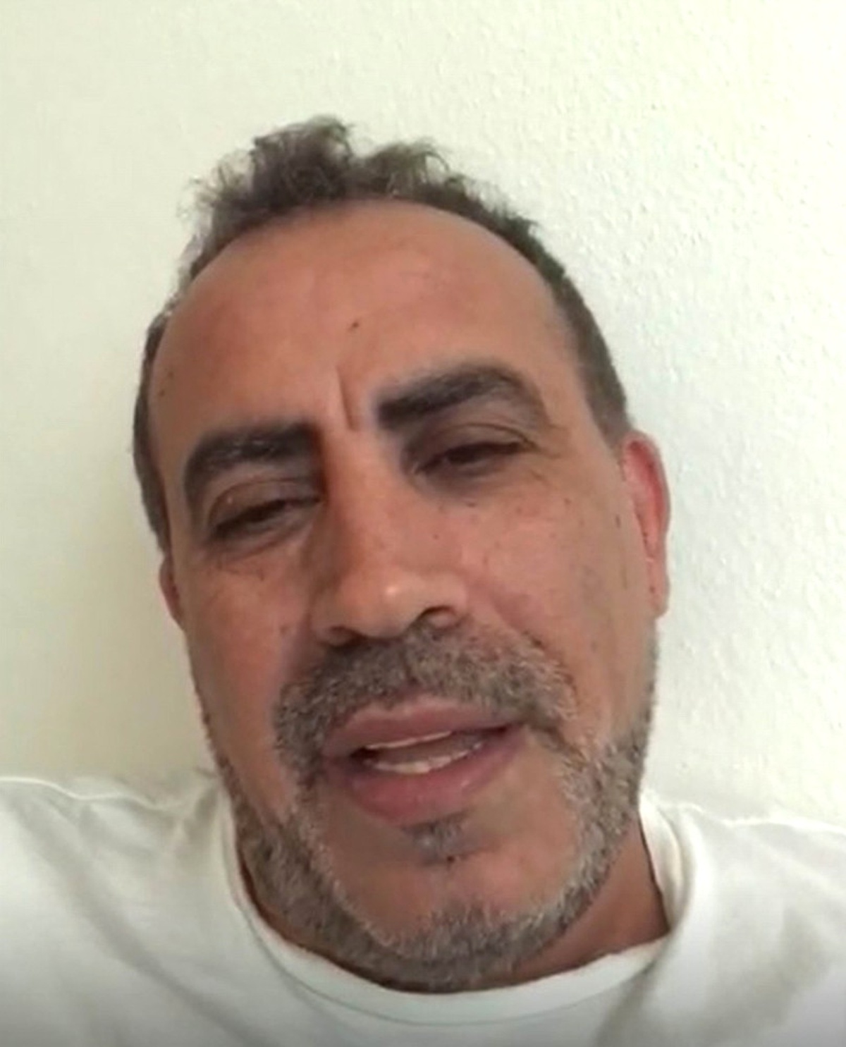 Haluk Levent Lösemi Hastası Yasin\'i Unutmadı
