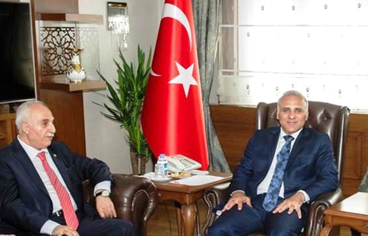Karael\'den, Vali Zorluoğlu\'na Ziyaret