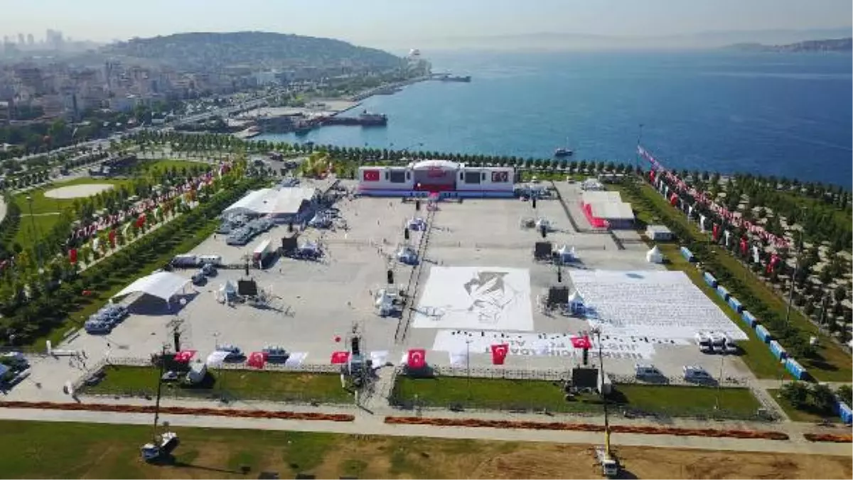 Maltepe Miting Alanı Hazır! FETÖ ve PKK\'dan İhraç Edilenler İçin Dev Dilekçe