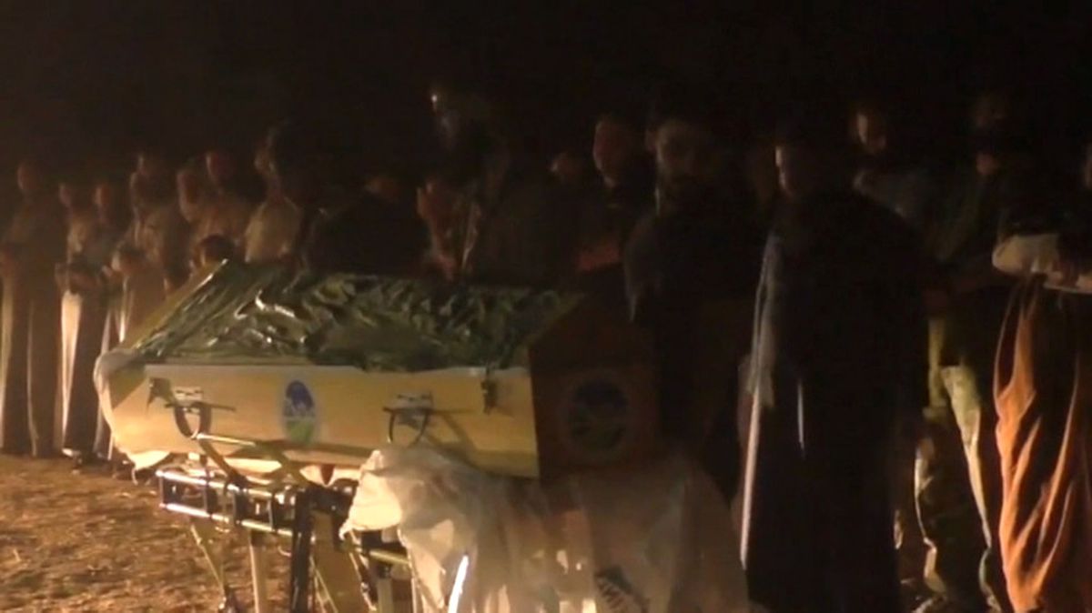 Suriyeli Hamile Kadın ve Bebeğine Idlib\'te Veda