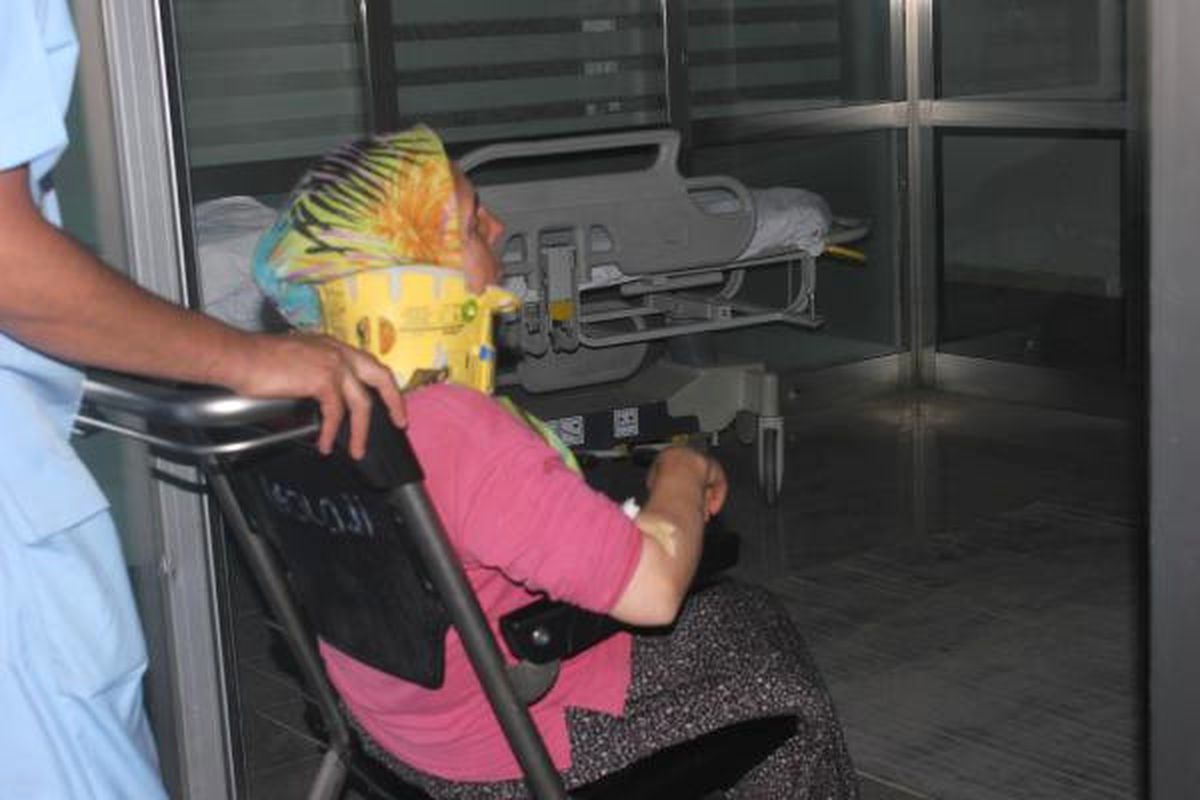 Tarım İşçilerini Taşıyan Minibüs Takla Attı: 17 Yaralı