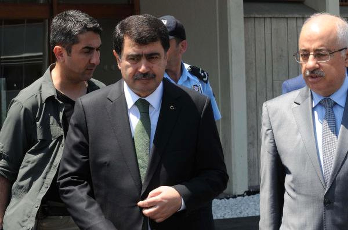 Vali Şahin: Miting ve Yürüyüş Güzergahı Emniyetini Sağlamak Üzere 15 Bin Polisimizi Görevlendirdik