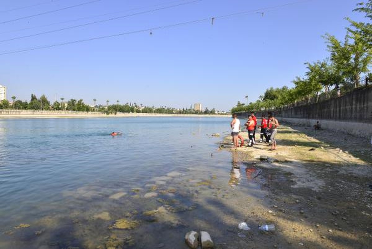 Adana\'da Nehre Giren Kişi Boğuldu