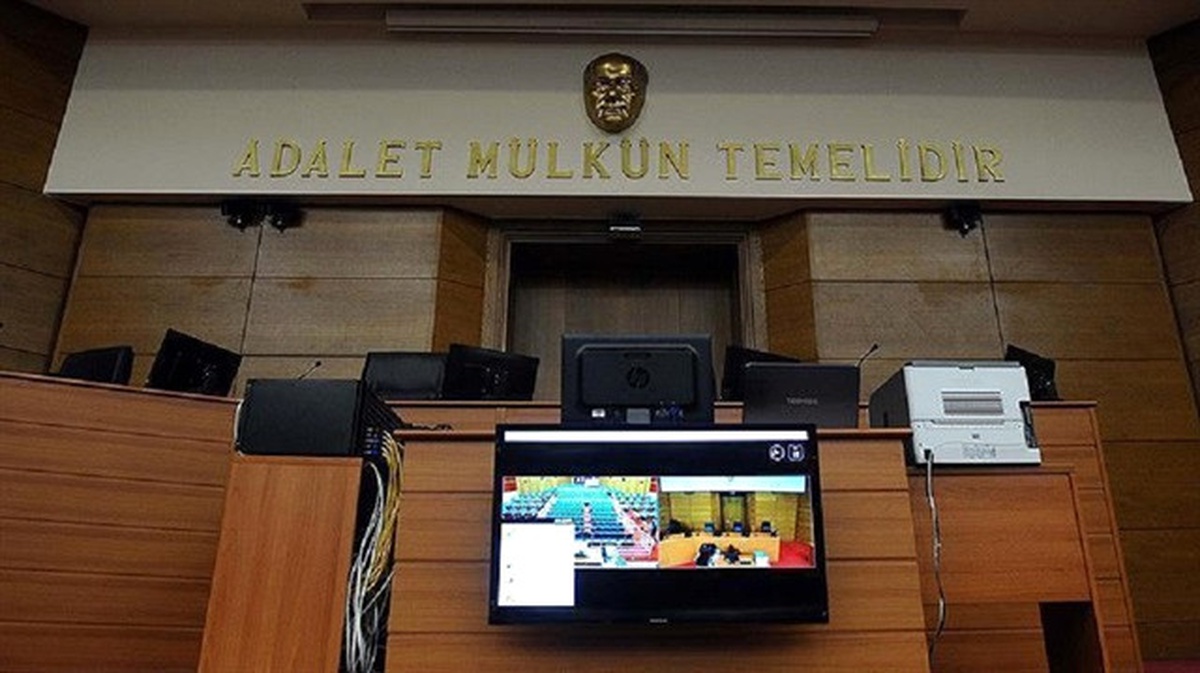 Antalya\'da Fetö Sanığı Eski Komutanların Yargılandığı Dava