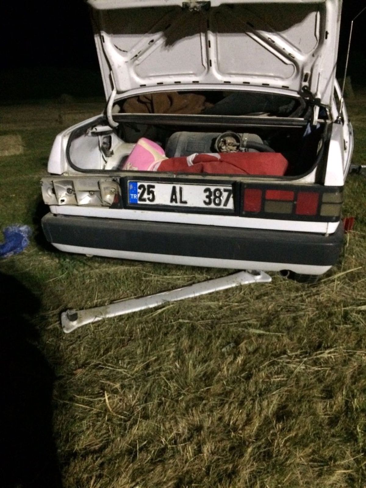 Aşkale\'de Trafik Kazası: 1 Ölü, 4 Yaralı