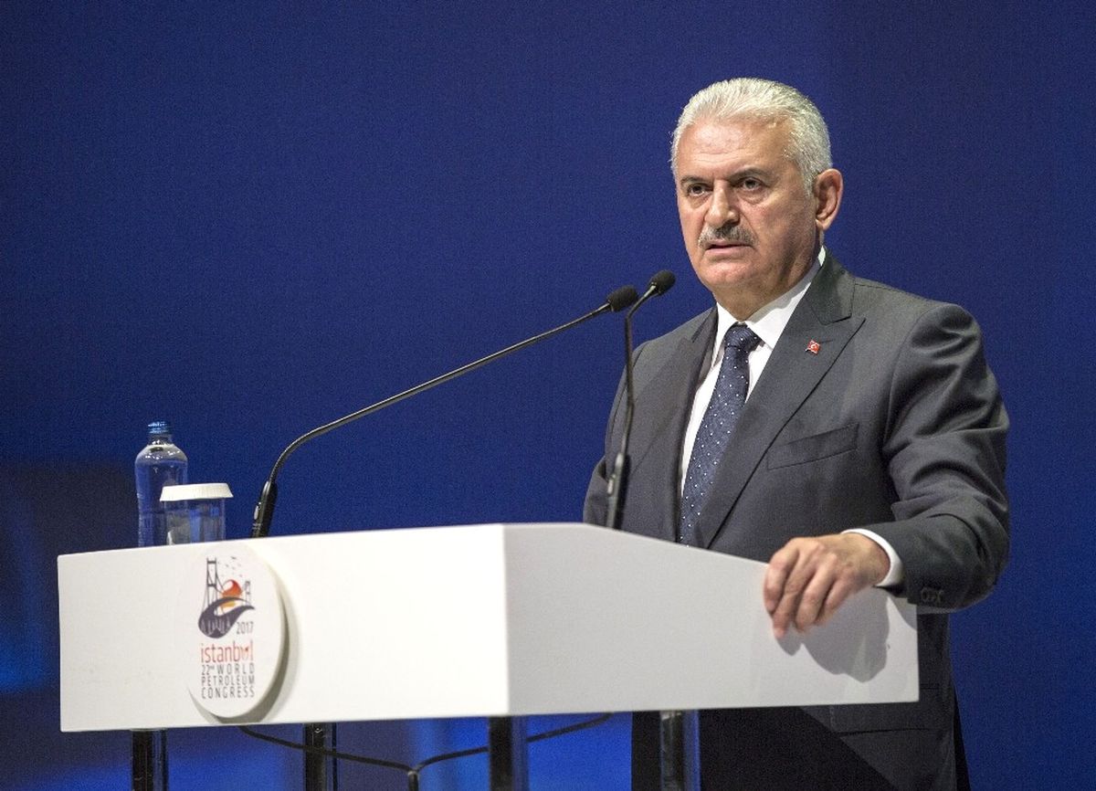Başbakan Binali Yıldırım: "Kıbrıs Adası Etrafındaki Hidrokarbon Kaynaklarının Her İki Tarafa Ait...