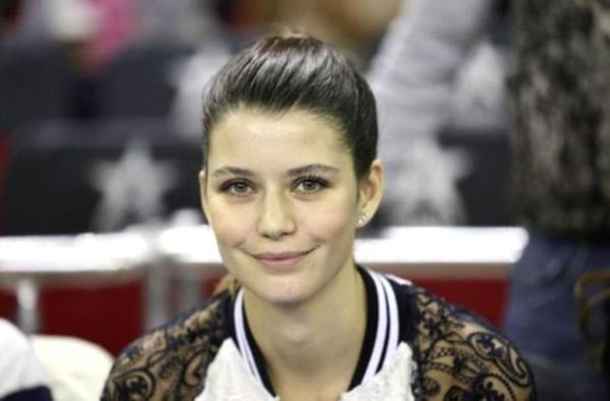 Beren Saat\'ten Kemal Kılıçdaroğlu Paylaşımı