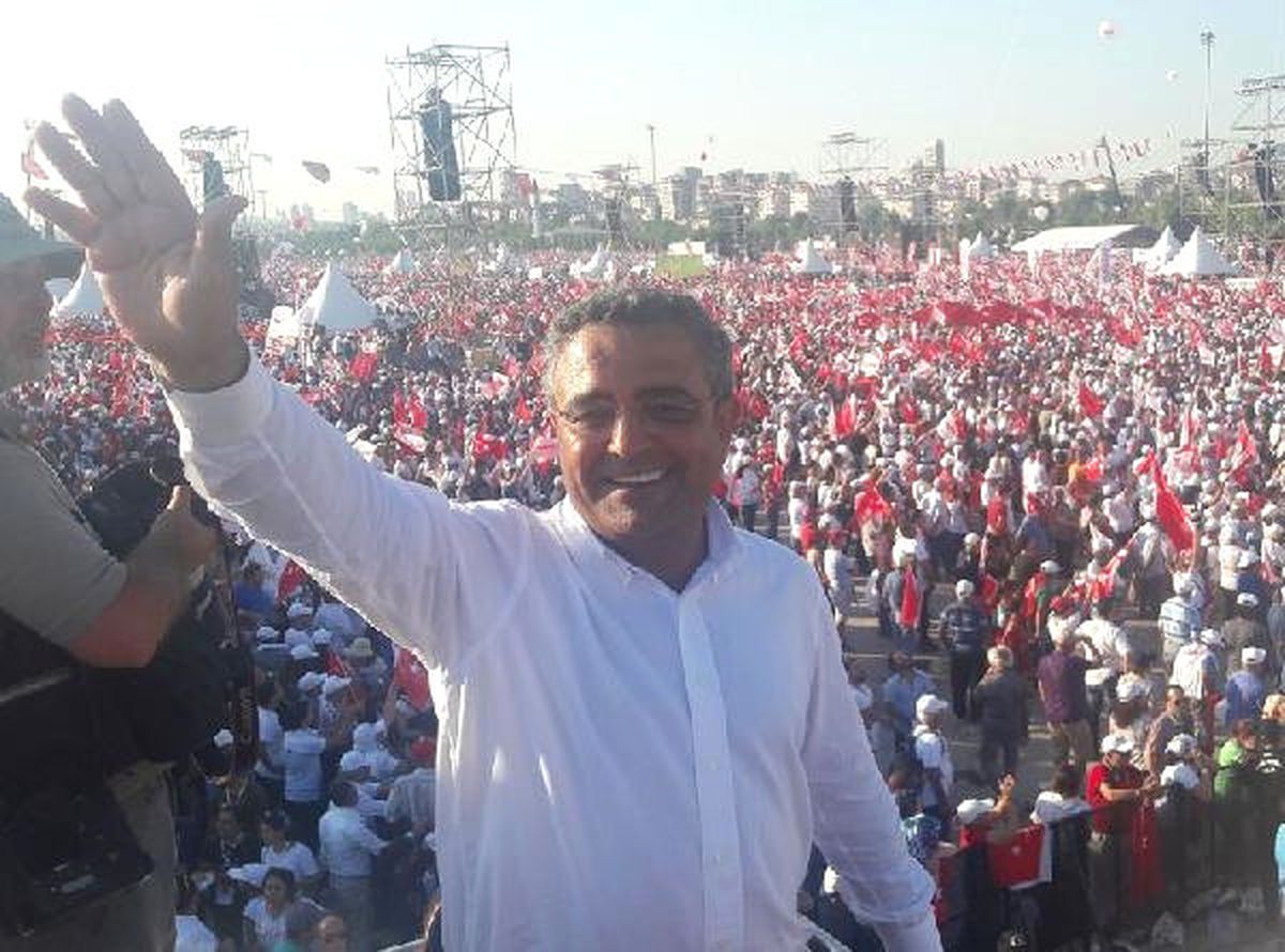 CHP\'li Sezgin Tanrıkulu: Mitinge Katılan Milyonlar Sözde Mi?