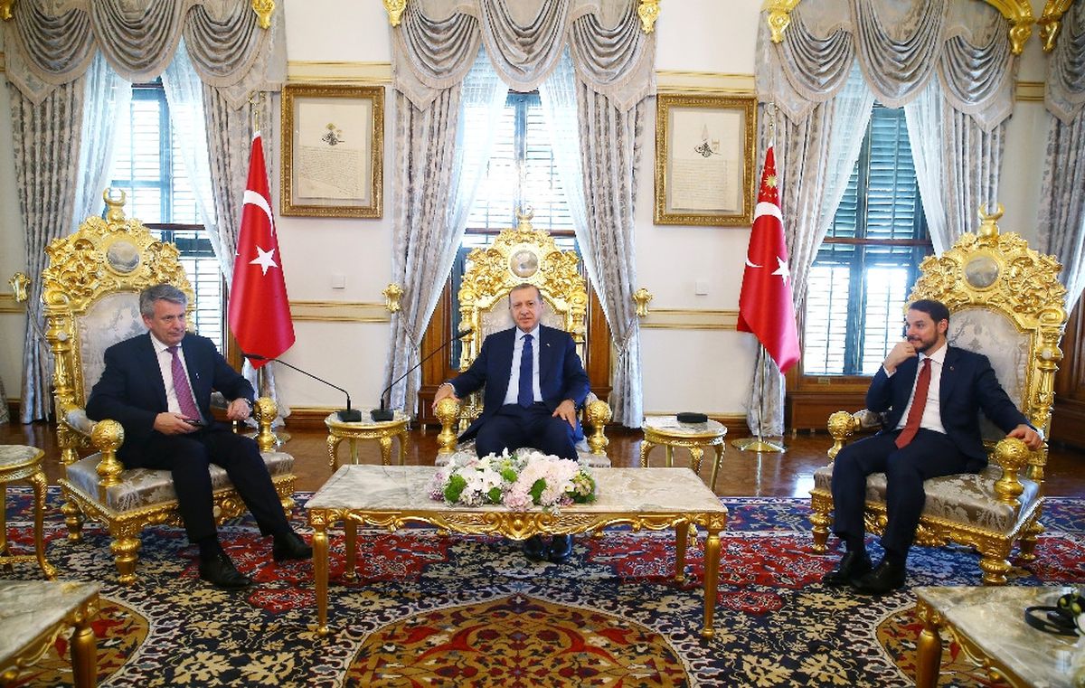 Cumhurbaşkanı Erdoğan Shell Dünya Başkanı Beurden\'ı Kabul Etti